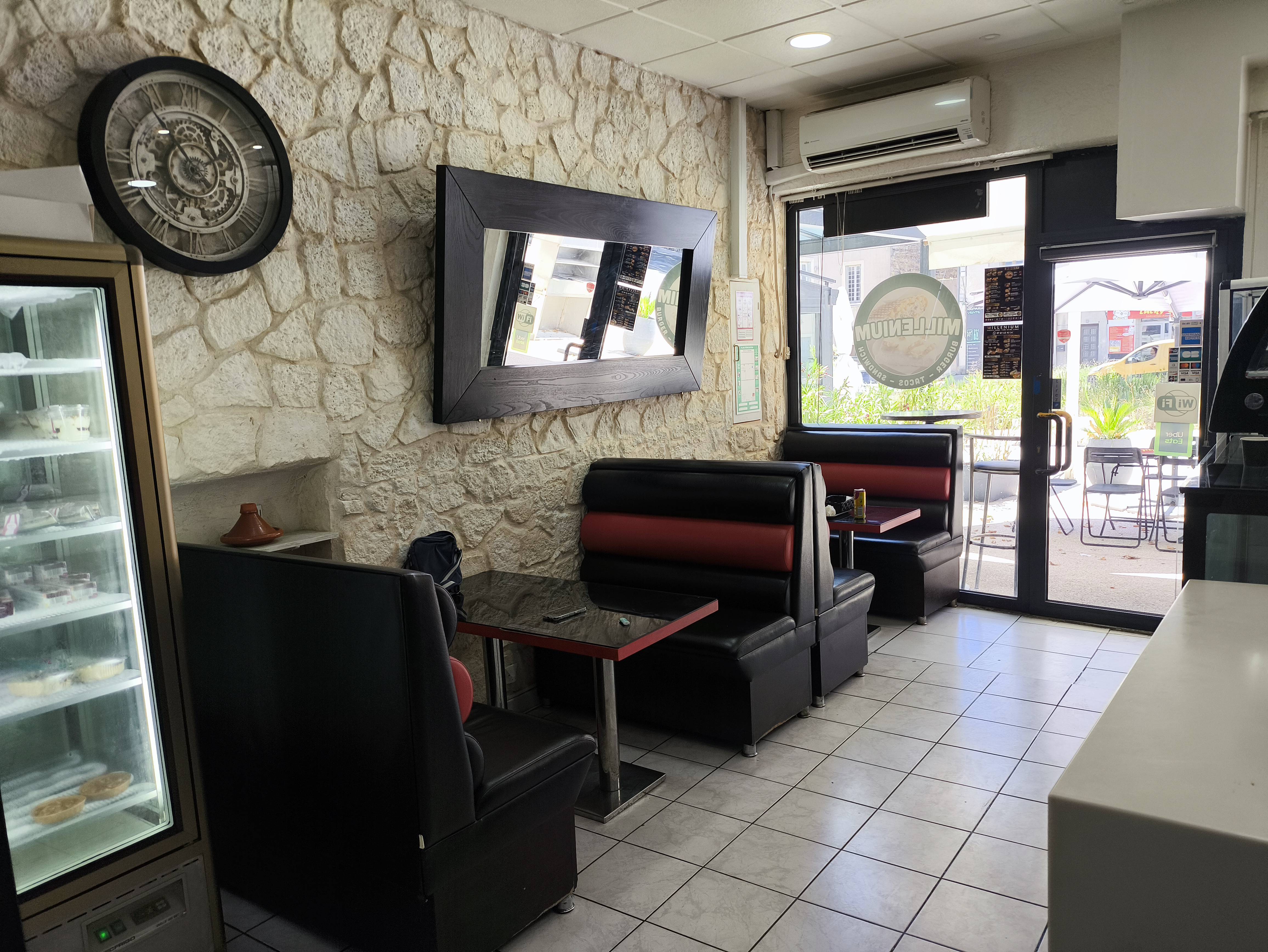Emplacement pour votre photo 1